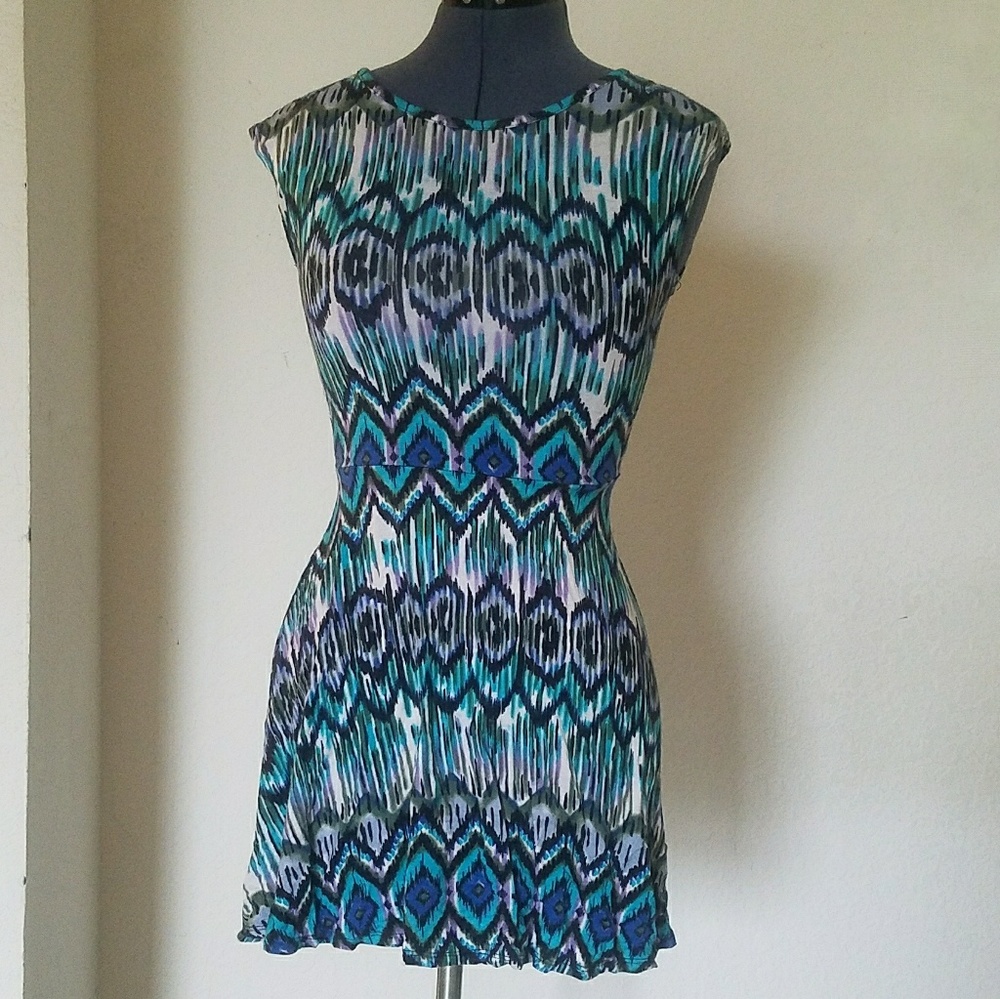 🌸 Deb Short Sleeve Dress